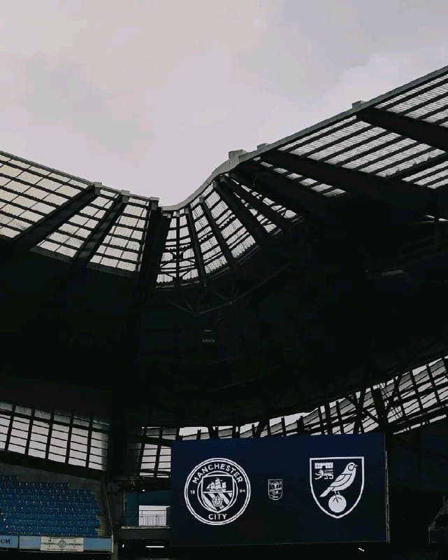 32'
