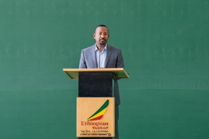 " ከቦሌ ኢንተርናሽናል ኤርፖርት ቀጥሎ ትልቁ ሁለተኛው ቴርሚናል የተገነባው ባህርዳር ከተማ ነው " -ጠቅላይ ሚኒስትር ዐቢይ አህመድ (ዶ/ር)