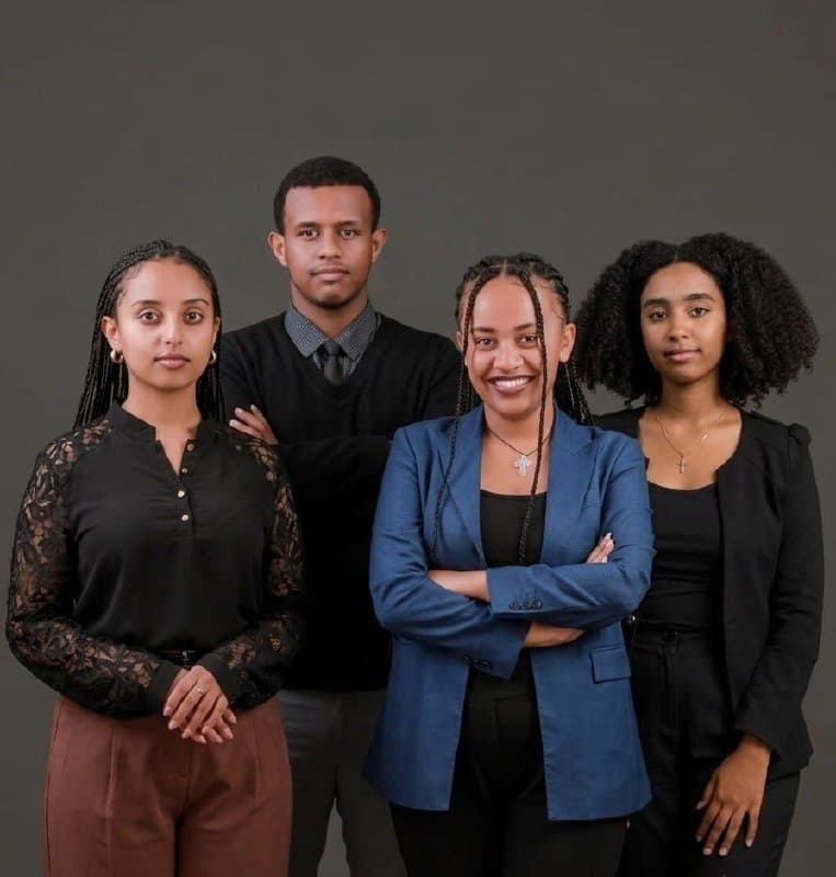 አዲስ አበባ ዩኒቨርሲቲ የሕግ ተማሪዎች አፍሪካን ወክለው ለዓለም አቀፍ የምስለ-ችሎት ፍጻሜ አለፉ።