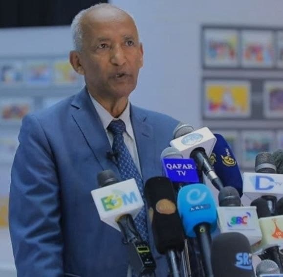 #NationalDialogue🇪🇹 የመንግስት አደረጃጀት እና ቅርፅ ምክክር በሀገራዊ ምክክሩ የመንግስት አደረጃጀት እና ቅርፅ በተሰኘው አጀንዳ ላይ ተሳታፊዎች ባደረጉት ምክክር የፌደራል አወቃ…